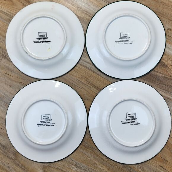 💜Home Red Christmas Themed Salad/Dessert Plates Set of 4 - Picture 7 of 9